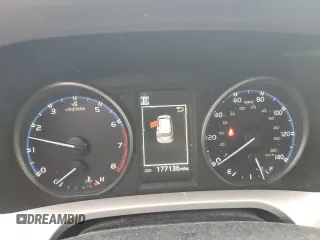 2018 Toyota RAV4 LE с VIN JTMBFREV0JJ181144, выставлен на аукционе Copart как лот 57117405 с пробегом 177 136 миль миль и Списание • Salvage title. История ставок и продаж доступна на DreamBid. Изображение 9.