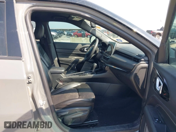 2023 Jeep Compass Latitude with VIN 3C4NJDBN6PT531767, listed as a IAAI auction lot 42254833 with 57,630 mi miles and . Bid and sale history available at DreamBid. Image 5.