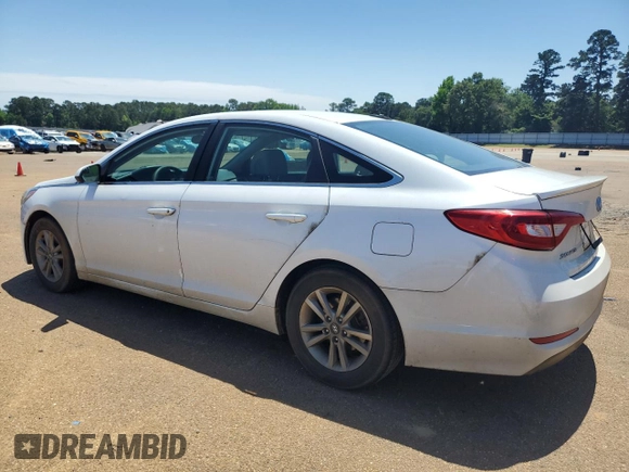2015 Hyundai Sonata 2.4L SE with VIN 5NPE24AF1FH183141, listed as a Copart auction lot 54009325 with 208,047 mi miles and Salvage Title. Bid and sale history available at carsss.com. Image 2.