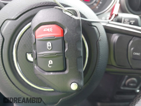 2019 Jeep Wrangler Unlimited Sport S with VIN 1C4HJXDN3KW689739, listed as a IAAI auction lot 42358604 with 73,271 mi miles and . Bid and sale history available at DreamBid. Image 11.