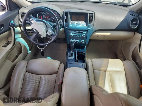 2014 Nissan Maxima S z VIN 1N4AA5AP9EC908047, wystawiony jako Copart lot #58530495 z przebiegiem 134 152 mil mil oraz Szkoda całkowita • Salvage title. Historia ofert i sprzedaży dostępna na DreamBid. Obrazek 8.