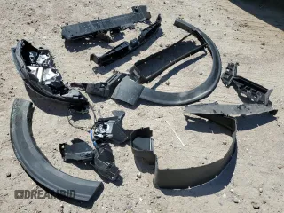 2022 Ford Explorer XLT z VIN 1FMSK7DH5NGC38366, wystawiony jako Copart lot #56390465 z przebiegiem 24 909 mil mil oraz Szkoda całkowita • Salvage title. Historia ofert i sprzedaży dostępna na DreamBid. Obrazek 13.