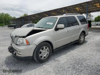 2005 Lincoln Navigator Luxury with VIN 5LMFU27505LJ05986, listed as a Copart auction lot 54041334 with 169,277 mi miles and Salvage Title. Bid and sale history available at carsss.com. Image 1.