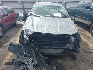 2024 GMC Terrain SLE z VIN 3GKALMEG7RL190649, wystawiony jako IAAI lot #41952934 z przebiegiem 20 473 mil mil oraz . Historia ofert i sprzedaży dostępna na DreamBid. Obrazek 6.