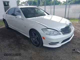 2012 Mercedes-Benz S 550 with VIN WDDNG9EB3CA479163, listed as a IAAI auction lot 42424737 with 116,828 mi miles and . Bid and sale history available at DreamBid. Image 1.