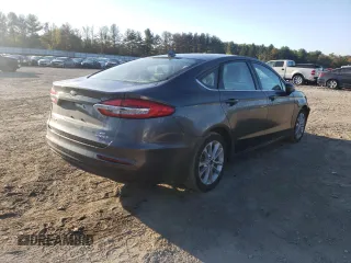 2019 Ford Fusion Hybrid SE with VIN 3FA6P0LU6KR263204, listed as a Copart auction lot 63937812 with 75,957 mi miles. Bid and sale history available at carsss.com. Image 4.
