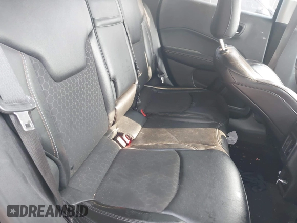 2018 Jeep Compass Latitude с VIN 3C4NJDBB2JT478904, выставлен на аукционе IAAI как лот 42423608 с пробегом 104 036 миль миль и . История ставок и продаж доступна на DreamBid. Изображение 8.