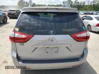 2017 Toyota Sienna XLE Auto Access Seat z VIN 5TDYZ3DC4HS777756, wystawiony jako Copart lot #54492365 z przebiegiem 183 890 mil mil oraz Czysty tytuł • Clean title. Historia ofert i sprzedaży dostępna na DreamBid. Obrazek 6.