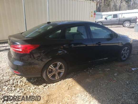 2018 Ford Focus SE with VIN 1FADP3FE6JL226535, listed as a Copart auction lot 50632105 with 45,649 mi miles and Salvage title. Bid and sale history available at DreamBid. Image 3.