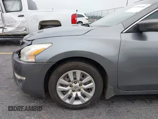 2015 Nissan Altima S z VIN 1N4AL3AP1FC586956, wystawiony jako IAAI lot #42340400 z przebiegiem 269 158 mil mil oraz . Historia ofert i sprzedaży dostępna na DreamBid. Obrazek 13.
