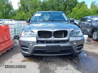 2012 BMW X5 35i z VIN 5UXZV4C50CL989684, wystawiony jako IAAI lot #42284840 z przebiegiem 134 056 mil mil oraz . Historia ofert i sprzedaży dostępna na DreamBid. Obrazek 12.