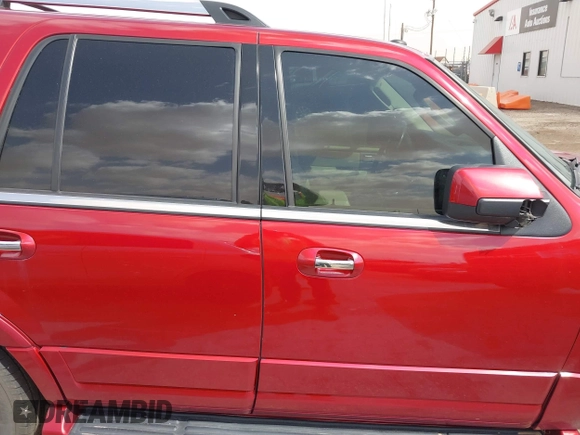 2016 Ford Expedition Limited with VIN 1FMJU1KT5GEF07362, listed as a IAAI auction lot 41647643 with 208,133 mi miles and . Bid and sale history available at DreamBid. Image 14.