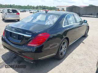 2016 Mercedes-Benz S 550 z VIN WDDUG8FB6GA235985, wystawiony jako IAAI lot #42389803 z przebiegiem 49 141 mil mil oraz . Historia ofert i sprzedaży dostępna na DreamBid. Obrazek 4.