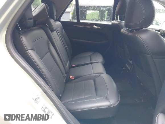 2013 Mercedes-Benz M 350 с VIN 4JGDA5HB3DA172181, выставлен на аукционе IAAI как лот 42357718 с пробегом 136 782 миль миль и . История ставок и продаж доступна на DreamBid. Изображение 8.