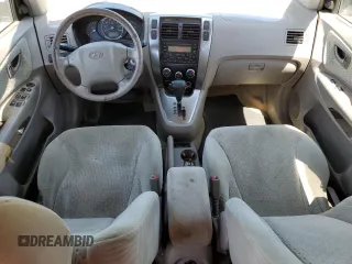 2005 Hyundai Tucson GLS with VIN KM8JN12D45U042095, listed as a Copart auction lot 69722604 with 182,394 mi miles and Salvage Title. Bid and sale history available at carsss.com. Image 8.