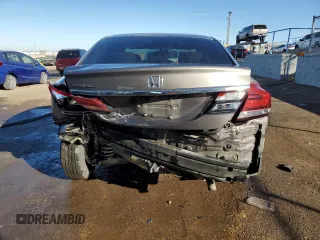 2013 Honda Civic LX z VIN 2HGFB2F55DH547318, wystawiony jako Copart lot #88117425 z przebiegiem 130 428 mil mil oraz Szkoda całkowita • Salvage title. Historia ofert i sprzedaży dostępna na DreamBid. Obrazek 6.
