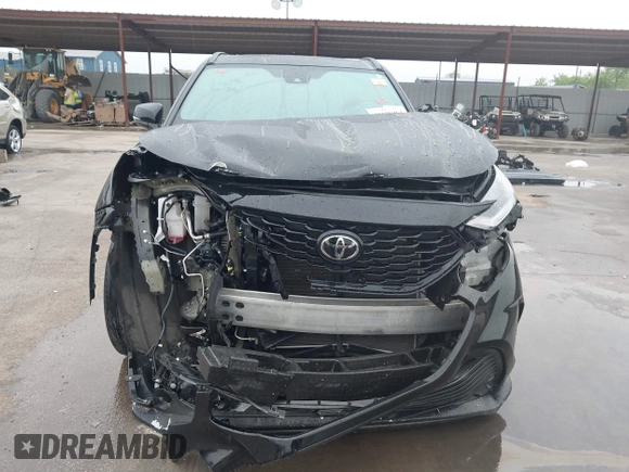 2024 Toyota Highlander LE z VIN 5TDKDRBH3RS537184, wystawiony jako IAAI lot #42108464 z przebiegiem 35 747 mil mil oraz . Historia ofert i sprzedaży dostępna na DreamBid. Obrazek 13.