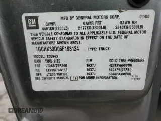 2006 Chevrolet Silverado 3500 SRW Wrk Trk with VIN 1GCHK33D06F193124, listed as a Copart auction lot 82371274 with 187,087 mi miles and Salvage Title. Bid and sale history available at carsss.com. Image 12.