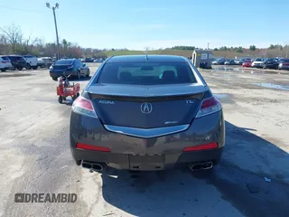 2010 Acura TL Technology z VIN 19UUA9F55AA007495, wystawiony jako IAAI lot #42021832 z przebiegiem 196 130 mil mil oraz . Historia ofert i sprzedaży dostępna na DreamBid. Obrazek 16.