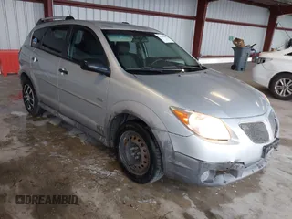 2008 Pontiac Vibe with VIN 5Y2SL65858Z413864, listed as a IAAI auction lot 41500294 with 133,755 mi miles. Bid and sale history available at carsss.com. Image 1.