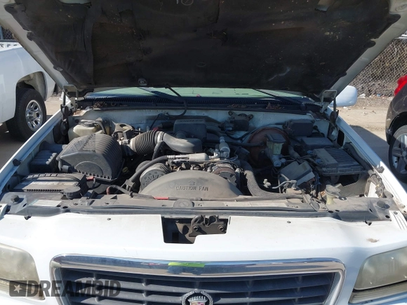 2000 Cadillac Escalade with VIN 1GYEK13R9YR149637, listed as a IAAI auction lot 41599887 with 206,835 mi miles and . Bid and sale history available at DreamBid. Image 10.