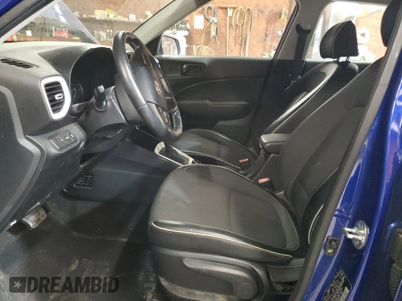 2022 Hyundai Venue Limited z VIN KMHRC8A37NU187089, wystawiony jako Copart lot #57787235 z przebiegiem 47 323 mil mil oraz Szkoda całkowita • Salvage title. Historia ofert i sprzedaży dostępna na DreamBid. Obrazek 7.