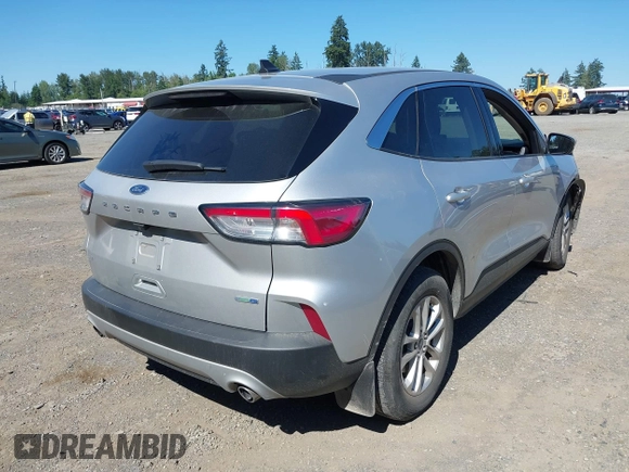 2020 Ford Escape SE with VIN 1FMCU9G67LUB31208, listed as a IAAI auction lot 42632751 with 32,050 mi miles and . Bid and sale history available at DreamBid. Image 4.