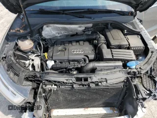 2015 Audi Q3 Premium Plus z VIN WA1EFCFS2FR012373, wystawiony jako Copart lot #56201435 z przebiegiem 126 645 mil mil oraz Szkoda całkowita • Salvage title. Historia ofert i sprzedaży dostępna na DreamBid. Obrazek 12.