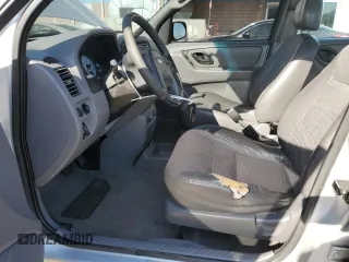 2002 Ford Escape XLS Choice with VIN 1FMYU02162KB03729, listed as a Copart auction lot 53274675 with 150,360 mi miles and Salvage title. Bid and sale history available at DreamBid. Image 7.