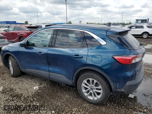 2020 Ford Escape SE with VIN 1FMCU9G64LUA83537, listed as a Copart auction lot 58823825 with 28,609 mi miles and Salvage title. Bid and sale history available at DreamBid. Image 2.