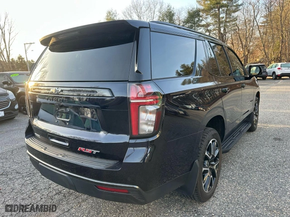 2021 Chevrolet Tahoe RST with VIN 1GNSKRKT4MR288841, listed as a Copart auction lot 42843595 with 89,982 mi miles and Clean Title. Bid and sale history available at carsss.com. Image 4.