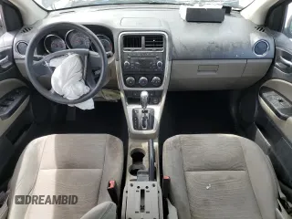 2010 Dodge Caliber Mainstreet z VIN 1B3CB3HAXAD581878, wystawiony jako Copart lot #55808835 z przebiegiem 168 858 mil mil oraz Szkoda całkowita • Salvage title. Historia ofert i sprzedaży dostępna na DreamBid. Obrazek 8.