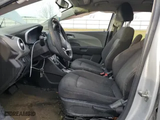 2018 Chevrolet Sonic LT with VIN 1G1JD5SH3J4110584, listed as a Copart auction lot 45048575 with 93,504 mi miles and Salvage Title. Bid and sale history available at carsss.com. Image 7.