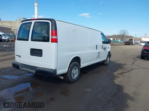 2016 Chevrolet Express Cargo Van with VIN 1GCWGBFF6G1154276, listed as a IAAI auction lot 41523966 with 70,558 mi miles. Bid and sale history available at carsss.com. Image 4.