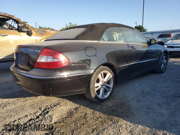 2008 Mercedes-Benz CLK-Class 3.5L with VIN WDBTK56G38T091928, listed as a Copart auction lot 61878514 with 124,845 mi miles and Clean Title. Bid and sale history available at carsss.com. Image 3.