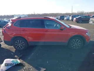 2019 Volkswagen Tiguan SE with VIN 3VV2B7AX9KM136359, listed as a IAAI auction lot 41426441 with 140,891 mi miles and . Bid and sale history available at DreamBid. Image 13.