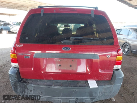 2006 Ford Escape XLT with VIN 1FMYU93126KB18365, listed as a IAAI auction lot 41889706 with 134,718 mi miles. Bid and sale history available at carsss.com. Image 16.