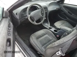 2001 Ford Mustang Deluxe with VIN 1FAFP44411F100378, listed as a Copart auction lot 76925584 with 0 mi miles and Salvage Title. Bid and sale history available at carsss.com. Image 8.