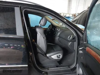 2008 Mercedes-Benz M-Class 3.5L with VIN 4JGBB86E28A358948, listed as a IAAI auction lot 41957435 with 118,810 mi miles. Bid and sale history available at carsss.com. Image 5.