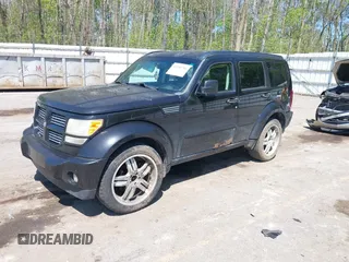 2008 Dodge Nitro R/T z VIN 1D8GU58668W147720, wystawiony jako IAAI lot #42230786 z przebiegiem 180 751 mil mil oraz . Historia ofert i sprzedaży dostępna na DreamBid. Obrazek 2.