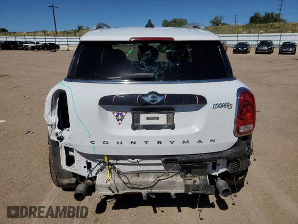2017 MINI Countryman Cooper S with VIN WMZYT5C36H3D80472, listed as a Copart auction lot 72263214 with 56,467 mi miles and Salvage Title. Bid and sale history available at carsss.com. Image 6.