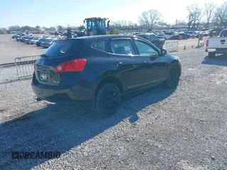 2009 Nissan Rogue S with VIN JN8AS58V09W439399, listed as a IAAI auction lot 41805423 with 217,487 mi miles. Bid and sale history available at carsss.com. Image 4.