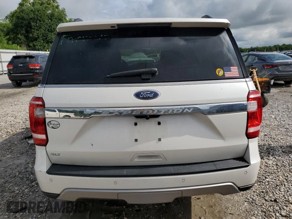 2018 Ford Expedition XLT с VIN 1FMJU1HTXJEA22293, выставлен на аукционе Copart как лот 60668025 с пробегом 154 825 миль миль и Списание • Salvage title. История ставок и продаж доступна на DreamBid. Изображение 6.