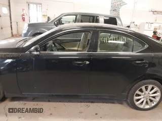 2009 Lexus IS with VIN JTHCK262395035562, listed as a IAAI auction lot 41791619 with 215,076 mi miles. Bid and sale history available at carsss.com. Image 14.
