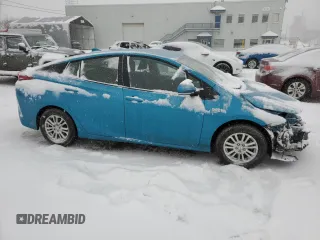 2022 Toyota Prius LE with VIN JTDKAMFPXN3201668, listed as a Copart auction lot 42558185 with 20,139 mi miles and Salvage title. Bid and sale history available at DreamBid. Image 4.