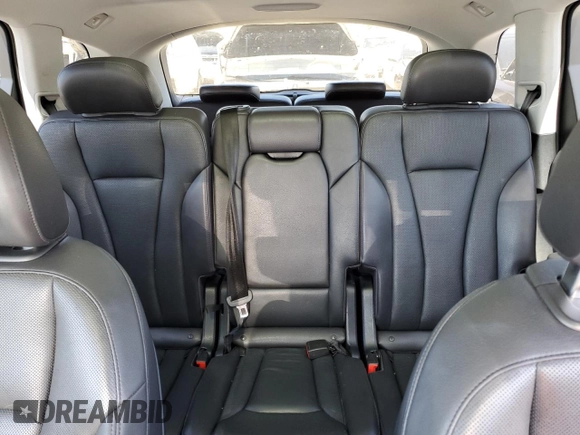 2017 Audi Q7 Premium Plus z VIN WA1LAAF79HD039916, wystawiony jako Copart lot #62238335 z przebiegiem 71 637 mil mil oraz Szkoda całkowita • Salvage title. Historia ofert i sprzedaży dostępna na DreamBid. Obrazek 10.