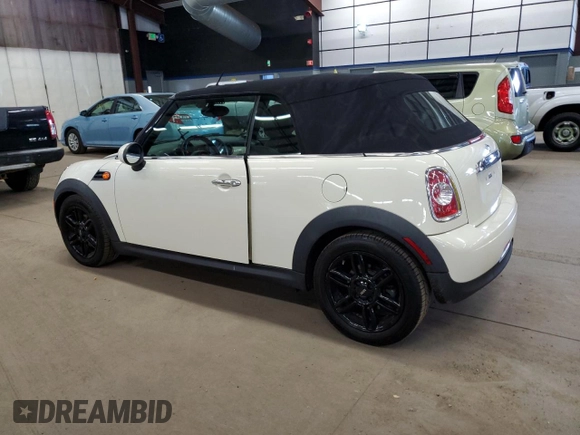 2015 MINI Convertible with VIN WMWZN3C51FT861693, listed as a Copart auction lot 63597565 with 193,157 mi miles and Clean title. Bid and sale history available at DreamBid. Image 2.