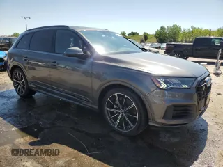 2020 Audi Q7 Prestige with VIN WA1VXAF71LD003878, listed as a Copart auction lot 60166025 with 34,093 mi miles and Salvage title. Bid and sale history available at DreamBid. Image 4.