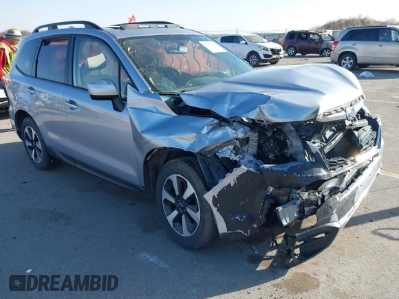 2017 Subaru Forester Premium with VIN JF2SJAGCXHH531331, listed as a IAAI auction lot 41802625 with 86,000 mi miles. Bid and sale history available at carsss.com. Image 1.