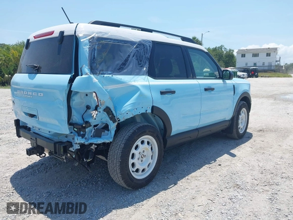 2024 Ford Bronco Sport Heritage с VIN 3FMCR9G65RRF35612, выставлен на аукционе IAAI как лот 42307634 с пробегом 2 133 миль миль и . История ставок и продаж доступна на DreamBid. Изображение 4.